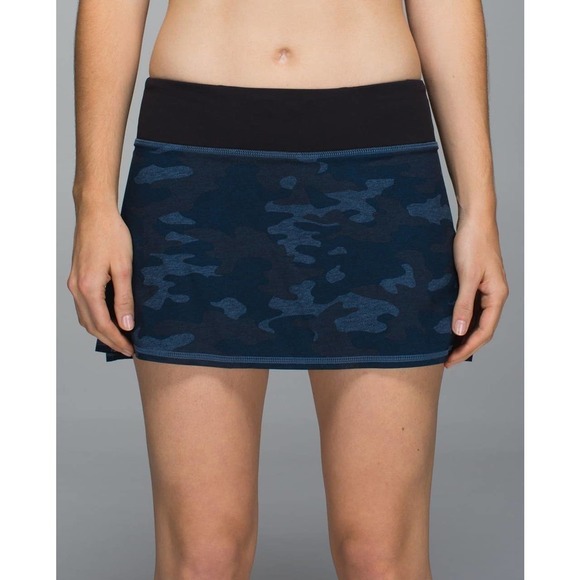 Lululemon Heathered Texture Lotus Camo Oil Slick Pace Setter Skirt Size 6